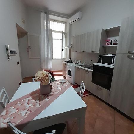 Apartament Dimora Donna Carmela Neapol Zewnętrze zdjęcie