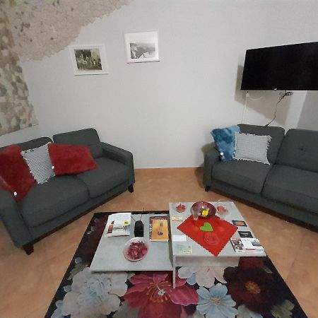 Apartament Dimora Donna Carmela Neapol Zewnętrze zdjęcie