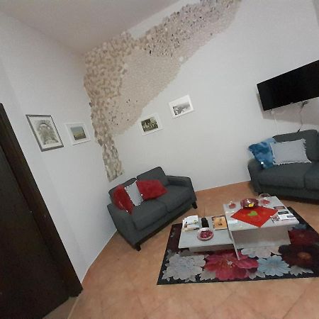 Apartament Dimora Donna Carmela Neapol Zewnętrze zdjęcie